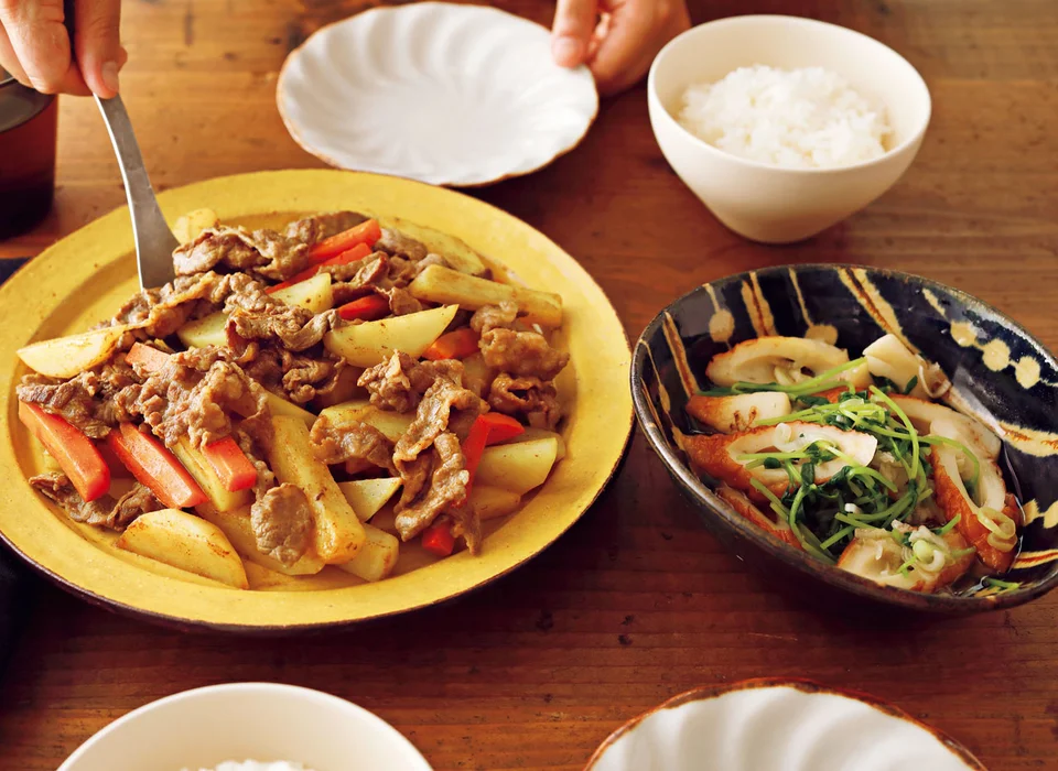 牛肉とじゃがいものカレー炒め