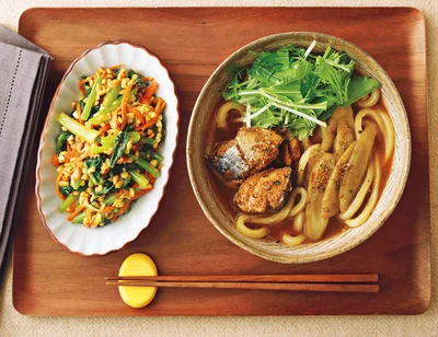 「さばみそ煮込みうどん」の献立