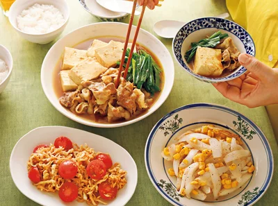 「にらたっぷりカレー肉豆腐」の献立