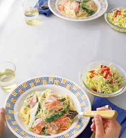「鮭とアスパラのミルクパスタ」の献立