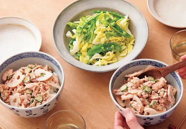 「とりひきとオクラの明太炒め丼」の献立
