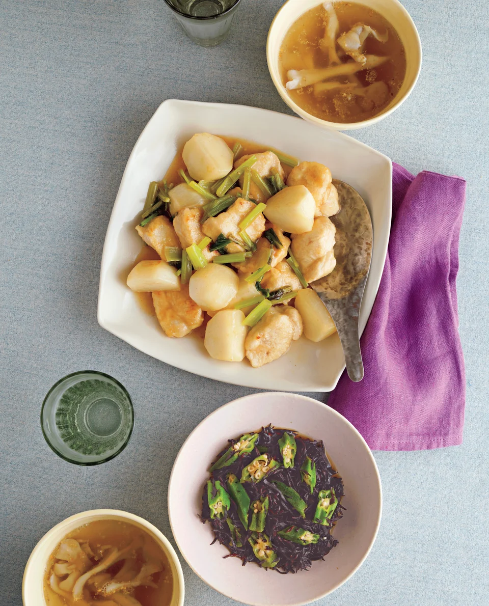 とりむね肉とかぶのガーリック塩とろみ炒め